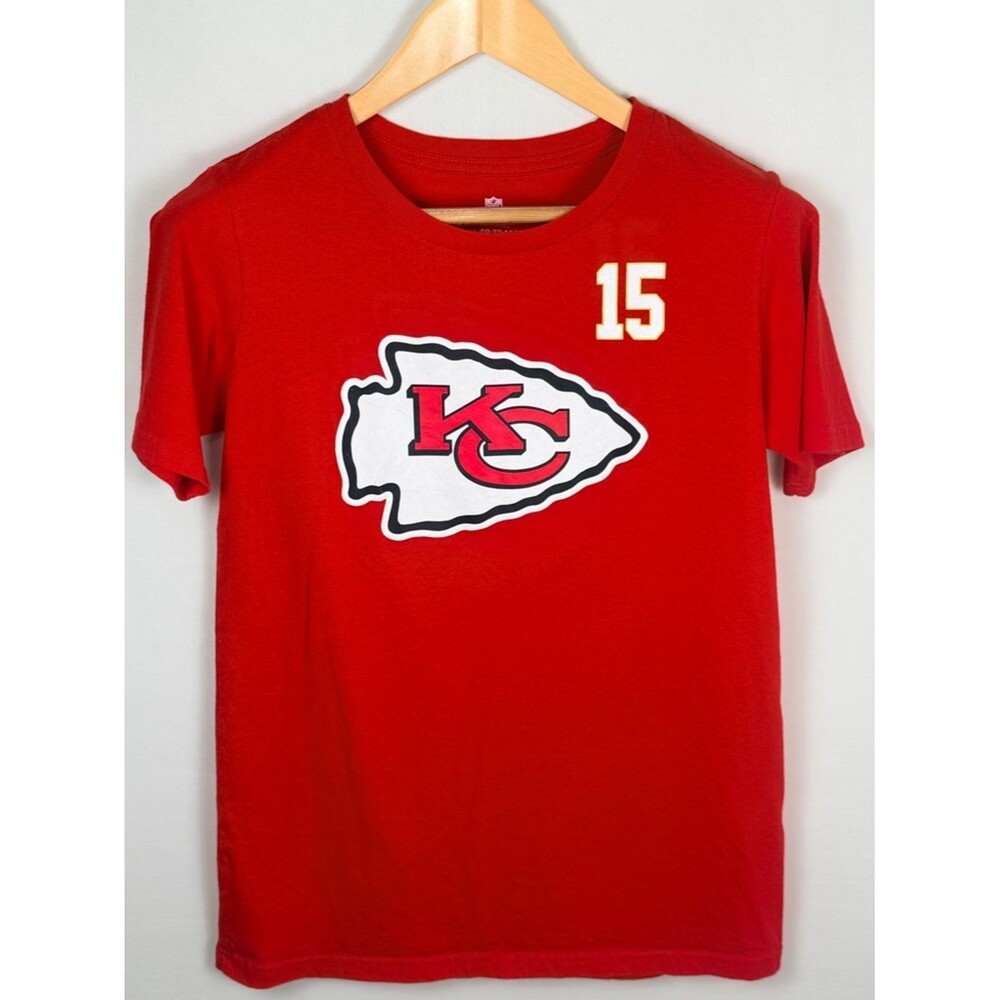 NFL Kansas City Chiefs Football Mahomes 15 Red Tee Shirt Youth XL 14/16